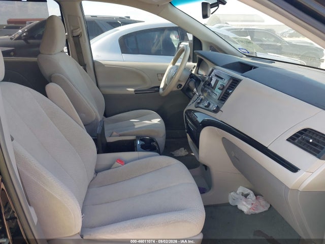 Продажа на аукционе авто 2012 Toyota Sienna Le V6 8 Passenger, vin: 5TDKK3DC7CS262575, номер лота: 46011074