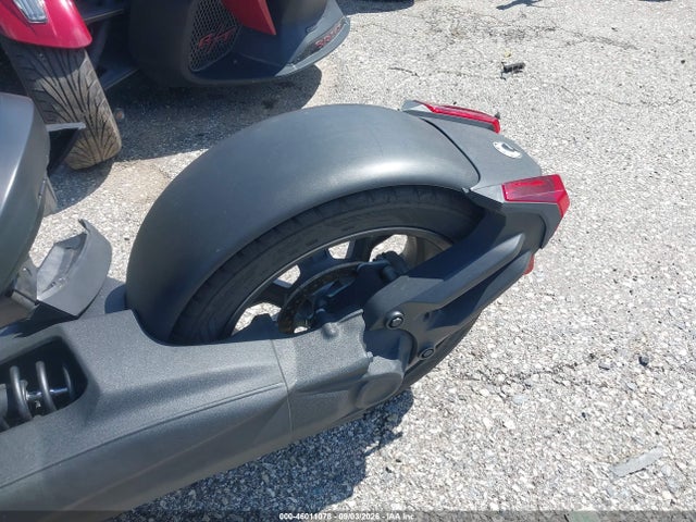 Can-Am Ryker 2024 3JB2FEF49RJ000480 Image 11