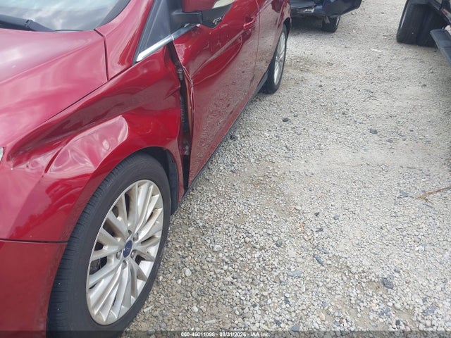 Продажа на аукционе авто 2016 Ford Focus Titanium, vin: 1FADP3N29GL257617, номер лота: 46011098