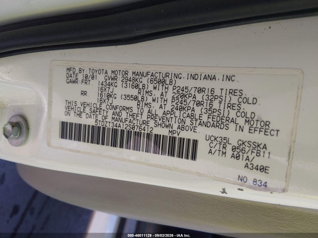 46011129 :رقم المزاد ، 5TDZT34A12S076412 vin ، 2002 Toyota Sequoia Sr5 V8 مزاد بيع