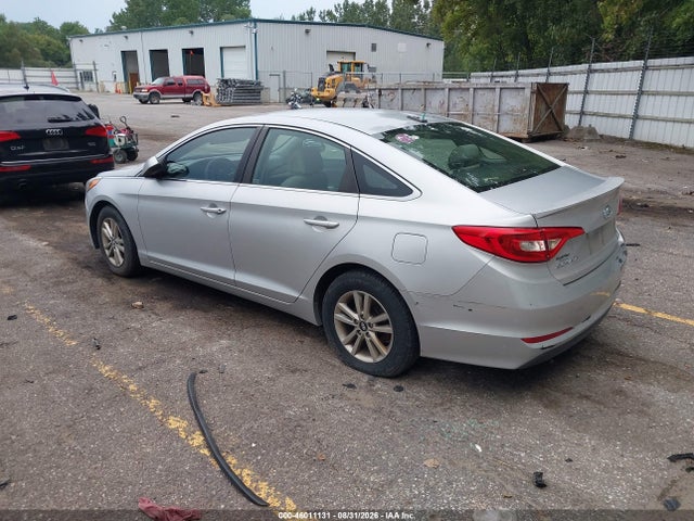 2016 Hyundai Sonata Se მანქანა იყიდება აუქციონზე, vin: 5NPE24AF9GH270769, აუქციონის ნომერი: 46011131