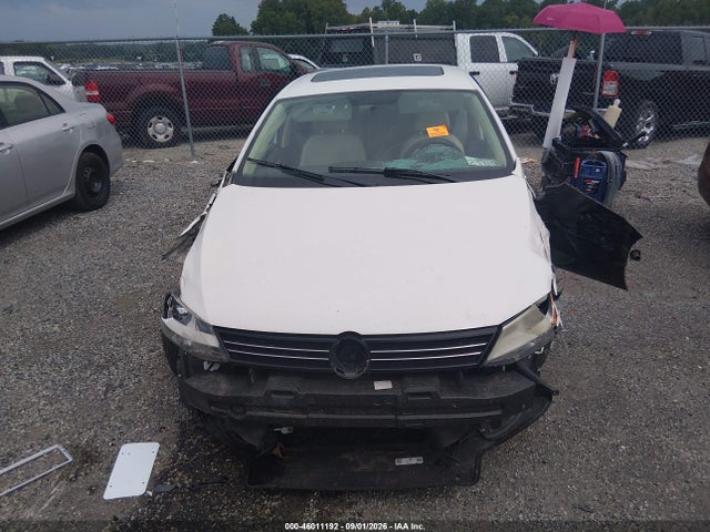 2013 Volkswagen Jetta 2.5l Se მანქანა იყიდება აუქციონზე, vin: 3VWDP7AJ6DM383326, აუქციონის ნომერი: 46011192