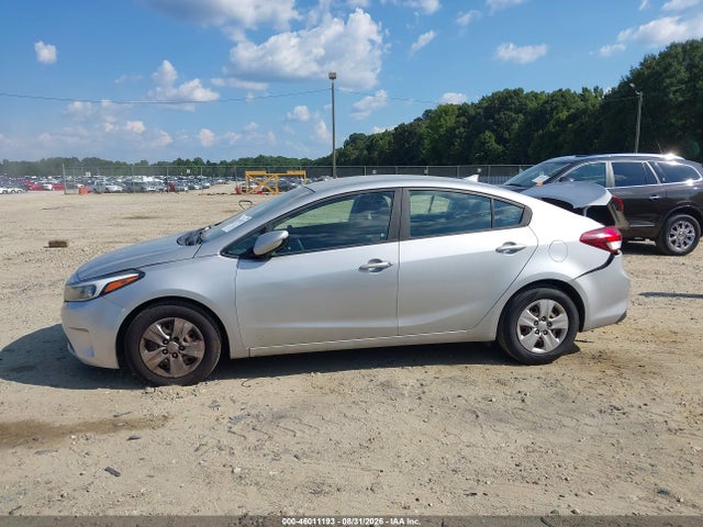 Aukcja sprzedaży 2017 Kia Forte Lx, vin: 3KPFK4A76HE104311, numer aukcji: 46011193