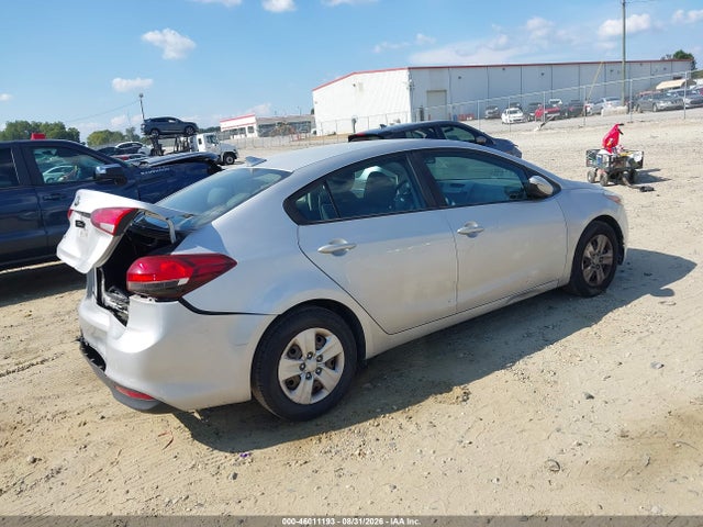 Aukcja sprzedaży 2017 Kia Forte Lx, vin: 3KPFK4A76HE104311, numer aukcji: 46011193