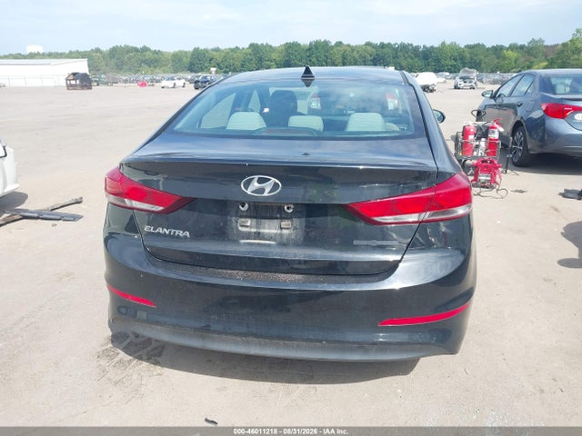 Продажа на аукционе авто 2018 Hyundai Elantra Sel, vin: 5NPD84LF2JH227163, номер лота: 46011218