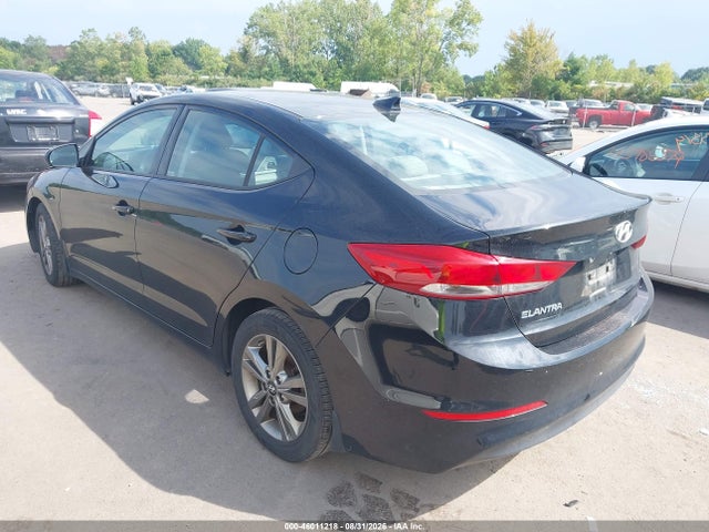 Продажа на аукционе авто 2018 Hyundai Elantra Sel, vin: 5NPD84LF2JH227163, номер лота: 46011218