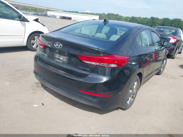 Продажа на аукционе авто 2018 Hyundai Elantra Sel, vin: 5NPD84LF2JH227163, номер лота: 46011218