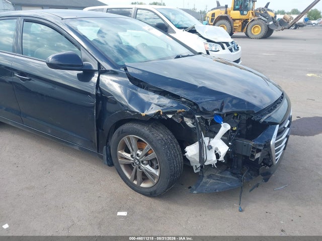 Продажа на аукционе авто 2018 Hyundai Elantra Sel, vin: 5NPD84LF2JH227163, номер лота: 46011218