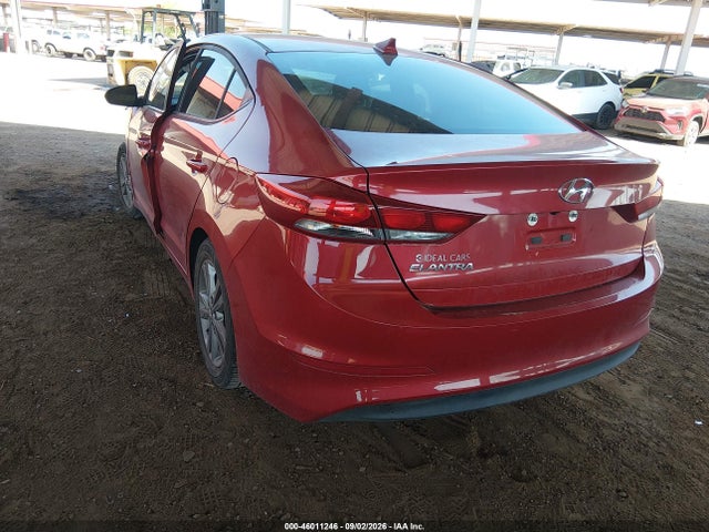 5NPD84LFXJH331190 Hyundai ELANTRA SEL