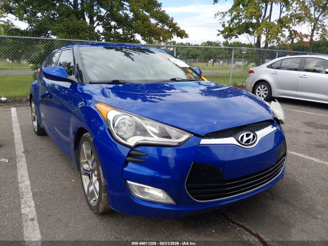 46011258 :رقم المزاد ، KMHTC6AD8FU221173 vin ، 2015 Hyundai Veloster مزاد بيع