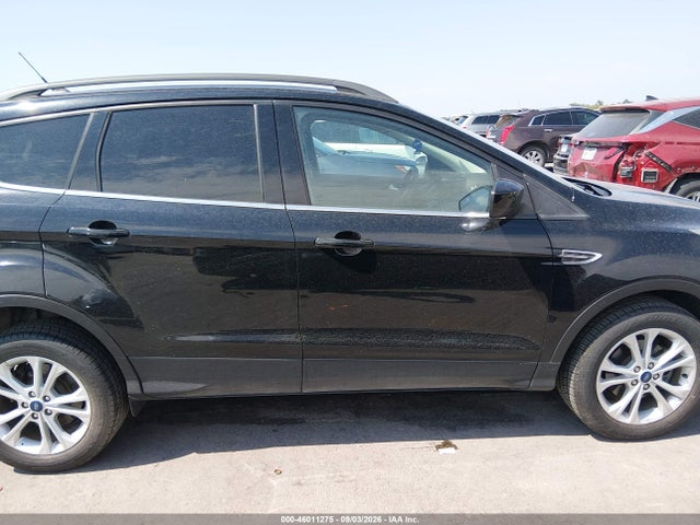 1FMCU0GD2JUD29038 Ford ESCAPE SE