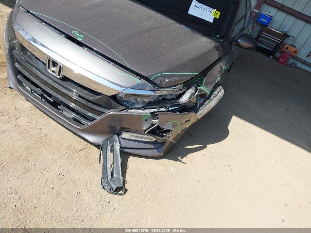 46011276 :رقم المزاد ، 1HGCV2F95JA000301 vin ، 2018 Honda Accord Touring 2.0t مزاد بيع