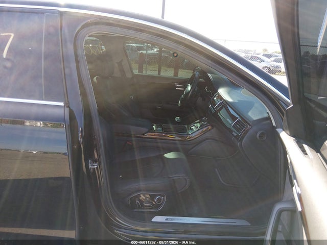 46011297 :رقم المزاد ، WAU44AFDXHN013632 vin ، 2017 Audi A8 L 3.0t مزاد بيع