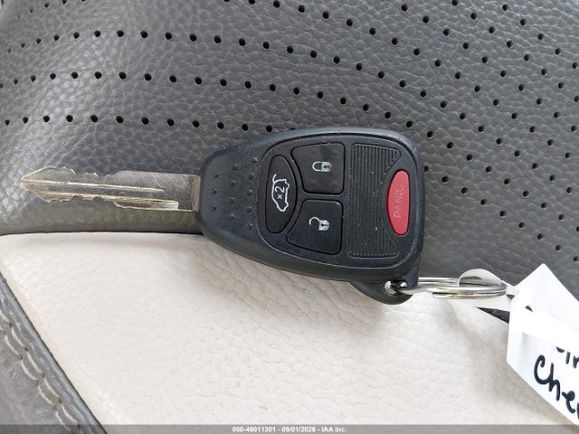 Продажа на аукционе авто 2006 Jeep Grand Cherokee Overland, vin: 1J8HS68246C251853, номер лота: 46011301
