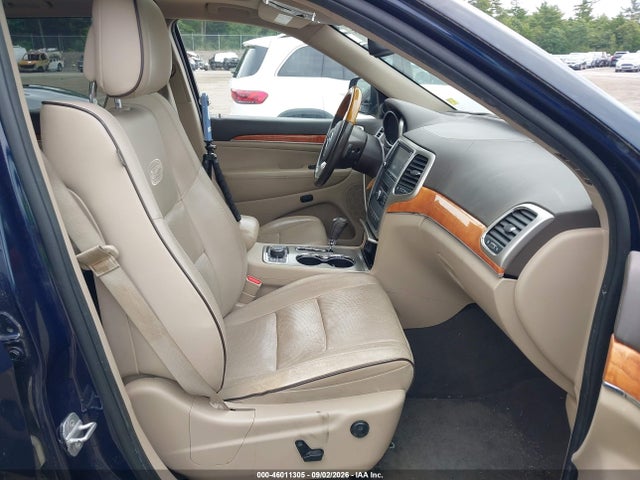 46011305 :رقم المزاد ، 1C4RJFCG1CC220704 vin ، 2012 Jeep Grand Cherokee Overland مزاد بيع