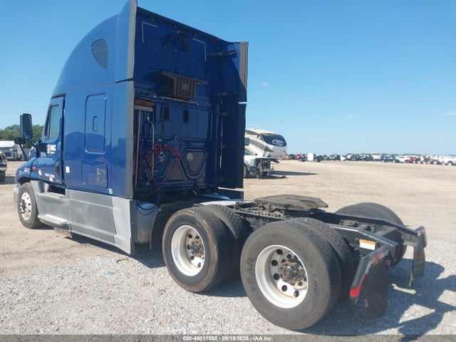 2016 Freightliner Cascadia 125 მანქანა იყიდება აუქციონზე, vin: 3AKJGLDR8GSGX3489, აუქციონის ნომერი: 46011350