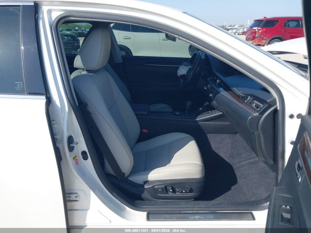 Продажа на аукционе авто 2015 Lexus Es 350, vin: JTHBK1GG5F2200301, номер лота: 46011351