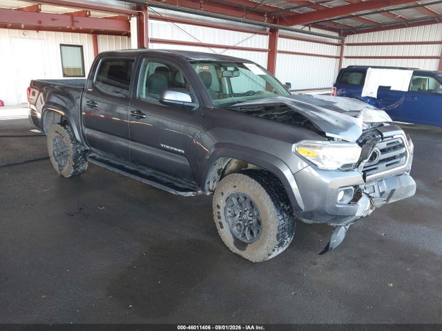 2017 Toyota Tacoma Sr5 V6 მანქანა იყიდება აუქციონზე, vin: 3TMCZ5AN5HM065168, აუქციონის ნომერი: 46011406
