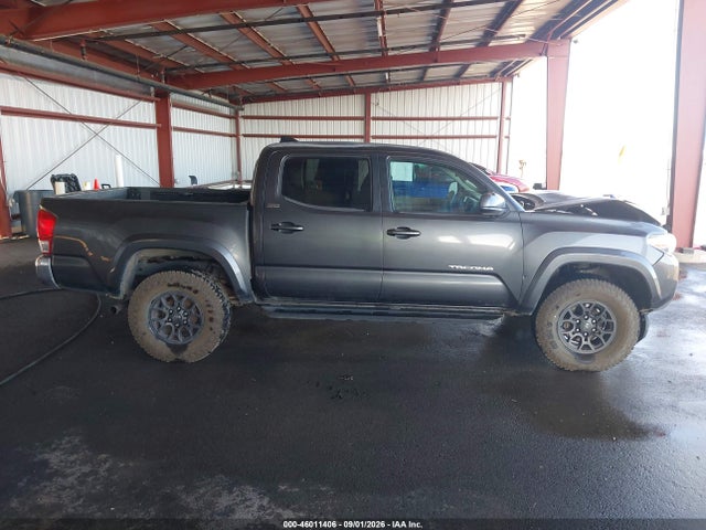 46011406 :رقم المزاد ، 3TMCZ5AN5HM065168 vin ، 2017 Toyota Tacoma Sr5 V6 مزاد بيع