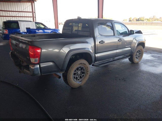46011406 :رقم المزاد ، 3TMCZ5AN5HM065168 vin ، 2017 Toyota Tacoma Sr5 V6 مزاد بيع