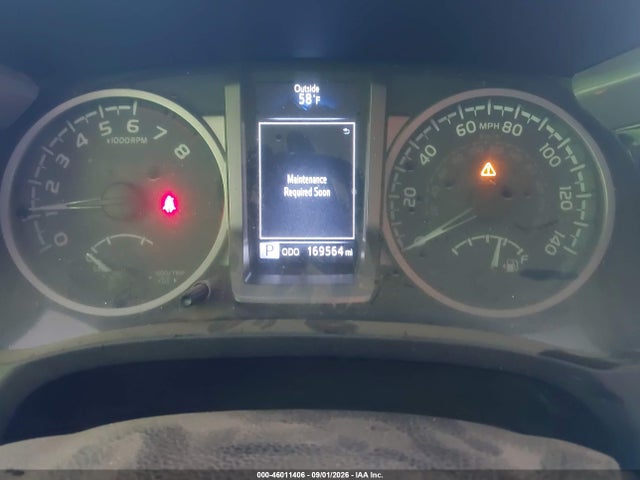 46011406 :رقم المزاد ، 3TMCZ5AN5HM065168 vin ، 2017 Toyota Tacoma Sr5 V6 مزاد بيع