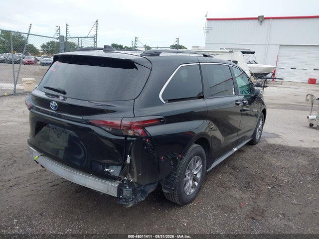 46011411 :رقم المزاد ، 5TDYRKEC1SS289249 vin ، 2025 Toyota Sienna Xle مزاد بيع