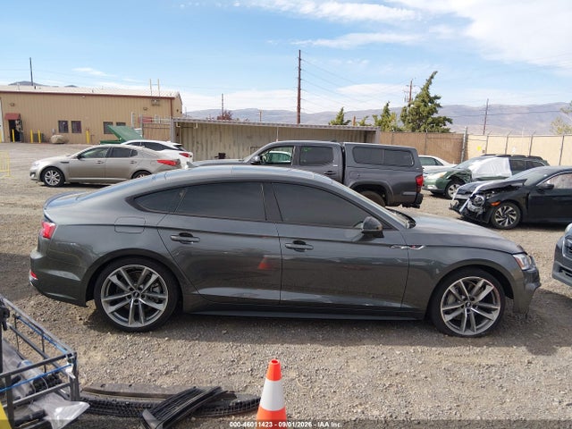 2019 Audi A5 45 Premium მანქანა იყიდება აუქციონზე, vin: WAUENCF5XKA075536, აუქციონის ნომერი: 46011423