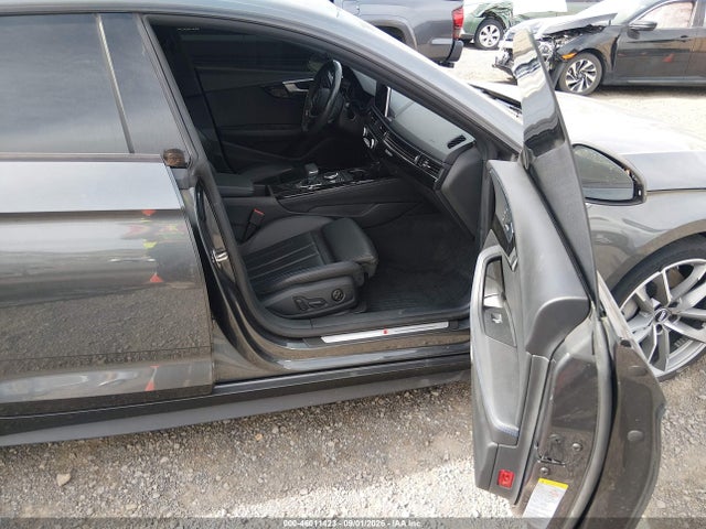 2019 Audi A5 45 Premium მანქანა იყიდება აუქციონზე, vin: WAUENCF5XKA075536, აუქციონის ნომერი: 46011423