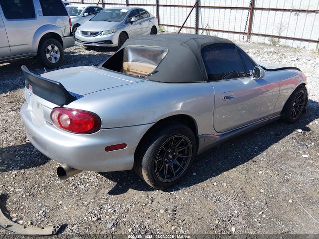 Aukcja sprzedaży 2002 Mazda Mx-5 Miata Cloth/ls/se, vin: JM1NB353020223131, numer aukcji: 46011438