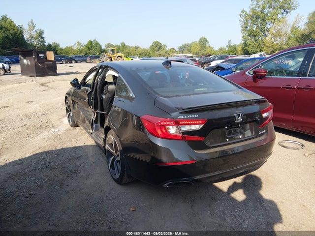 Продаж на аукціоні авто 2018 Honda Accord Sport, vin: 1HGCV1F37JA057976, номер лоту: 46011443