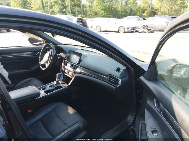 Продаж на аукціоні авто 2018 Honda Accord Sport, vin: 1HGCV1F37JA057976, номер лоту: 46011443