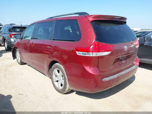 5TDKK3DC2ES473895 Toyota Sienna Le V6 8 Passenger