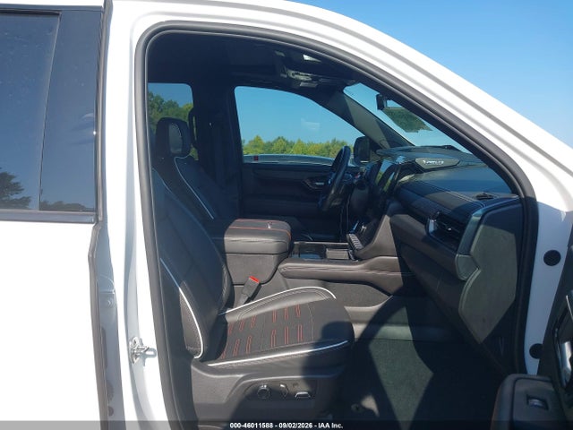 2025 Gmc Yukon 4wd At4 Ultimate მანქანა იყიდება აუქციონზე, vin: 1GKS2VRL0SR293897, აუქციონის ნომერი: 46011588
