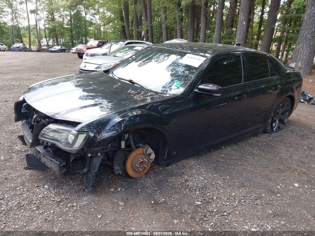 46011592 :رقم المزاد ، 2C3CCABG6PH524378 vin ، 2023 Chrysler 300 300s مزاد بيع