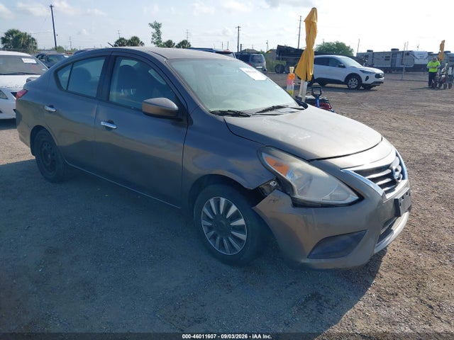 46011607 :رقم المزاد ، 3N1CN7AP3FL876594 vin ، 2015 Nissan Versa 1.6 Sv مزاد بيع