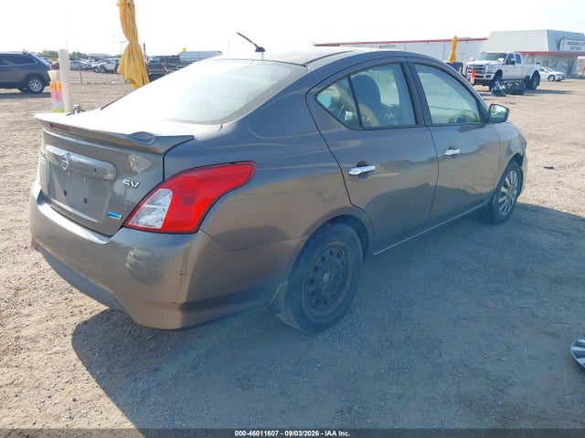 46011607 :رقم المزاد ، 3N1CN7AP3FL876594 vin ، 2015 Nissan Versa 1.6 Sv مزاد بيع