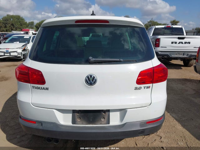 2015 Volkswagen Tiguan Se მანქანა იყიდება აუქციონზე, vin: WVGAV7AX6FW582293, აუქციონის ნომერი: 46011638