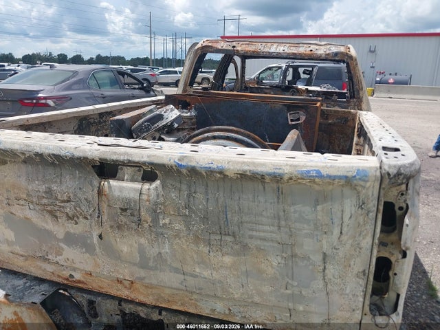 46011652 :رقم المزاد ، 2GC4YME70N1225425 vin ، 2022 Chevrolet Silverado 2500hd 4wd  Standard Bed Custom مزاد بيع