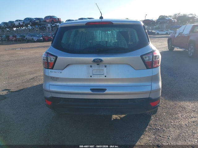 2017 Ford Escape S მანქანა იყიდება აუქციონზე, vin: 1FMCU0F71HUC19331, აუქციონის ნომერი: 46011657
