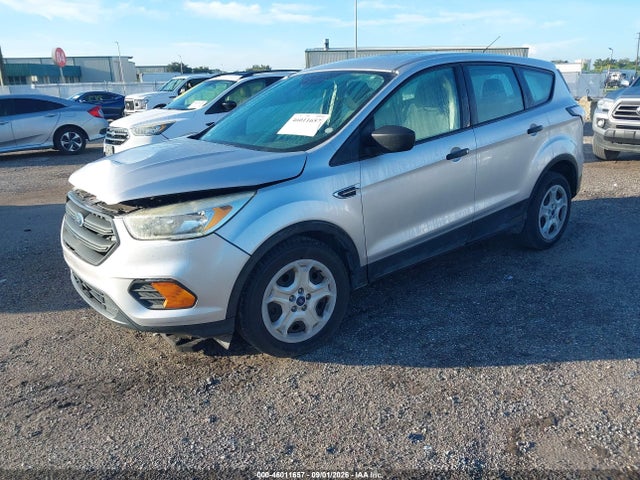 2017 Ford Escape S მანქანა იყიდება აუქციონზე, vin: 1FMCU0F71HUC19331, აუქციონის ნომერი: 46011657