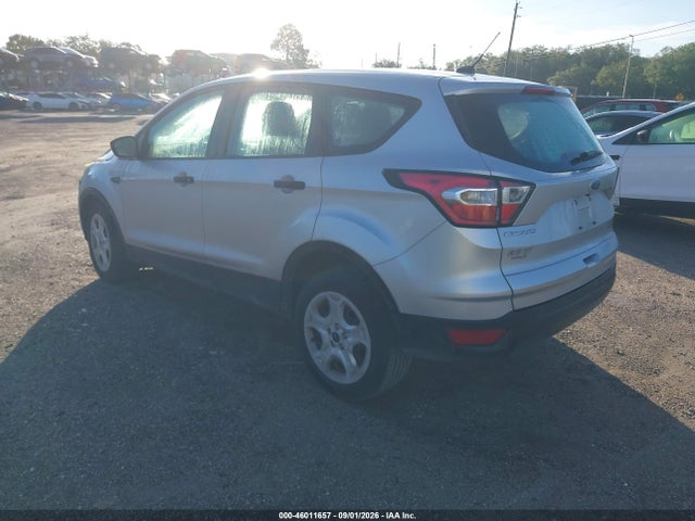 2017 Ford Escape S მანქანა იყიდება აუქციონზე, vin: 1FMCU0F71HUC19331, აუქციონის ნომერი: 46011657