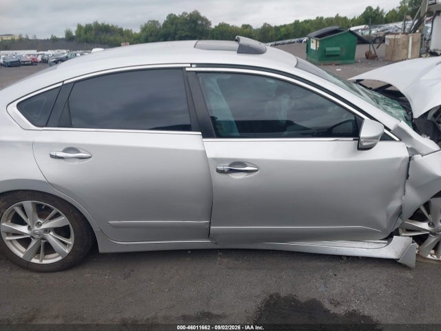 2015 Nissan Altima 2.5 Sv მანქანა იყიდება აუქციონზე, vin: 1N4AL3AP5FC235094, აუქციონის ნომერი: 46011662