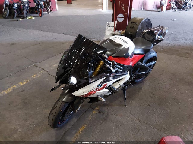 BMW S 1000 Rr 2017 WB10D6000HZ709555 Image 2