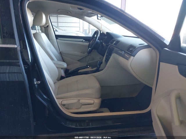 Aukcja sprzedaży 2015 Volkswagen Passat 1.8t Limited Edition, vin: 1VWAS7A32FC110567, numer aukcji: 46011708