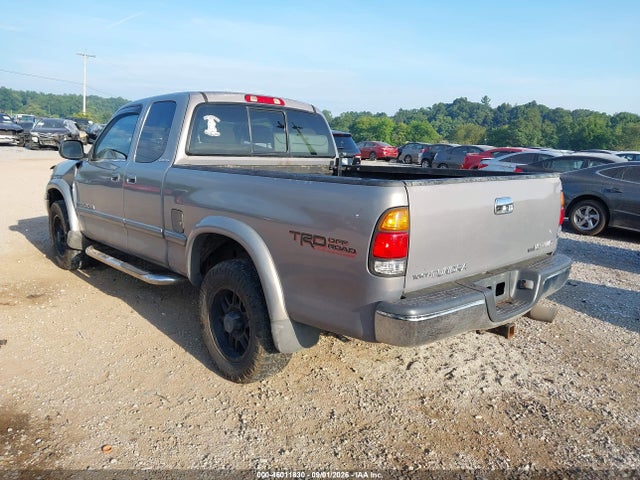 46011830 :رقم المزاد ، 5TBBT48122S322216 vin ، 2002 Toyota Tundra Ltd V8 مزاد بيع