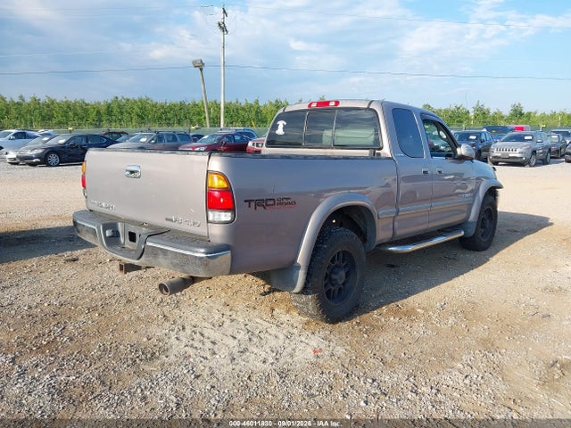 46011830 :رقم المزاد ، 5TBBT48122S322216 vin ، 2002 Toyota Tundra Ltd V8 مزاد بيع