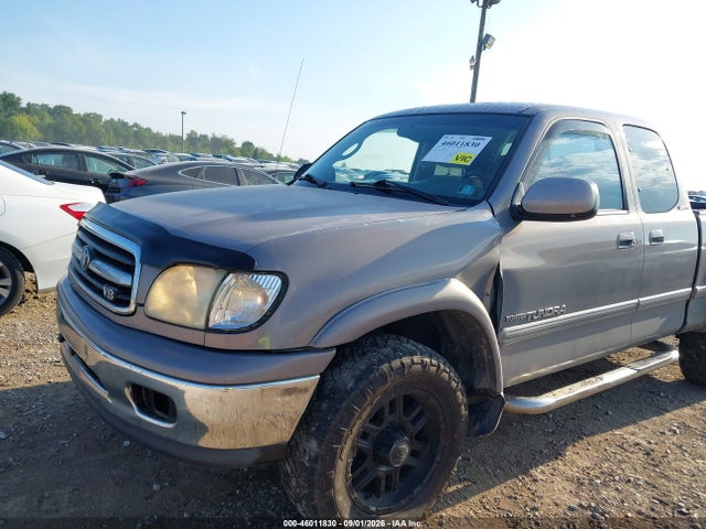 46011830 :رقم المزاد ، 5TBBT48122S322216 vin ، 2002 Toyota Tundra Ltd V8 مزاد بيع