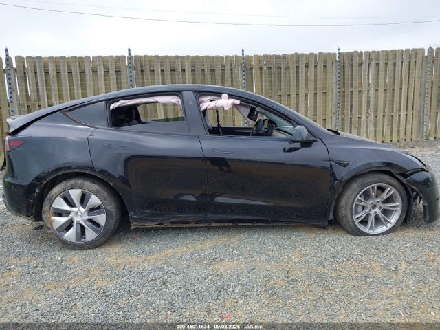 46011834 :رقم المزاد ، 7SAYGDEEXRA220013 vin ، 2024 Tesla Model Y Long Range Dual Motor All-wheel Drive مزاد بيع