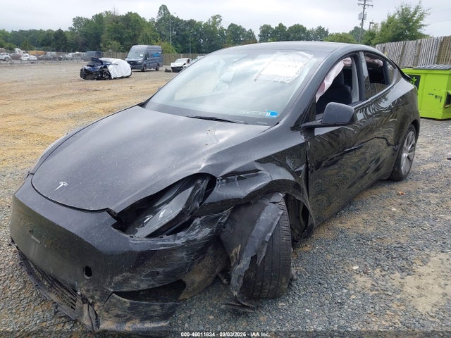 46011834 :رقم المزاد ، 7SAYGDEEXRA220013 vin ، 2024 Tesla Model Y Long Range Dual Motor All-wheel Drive مزاد بيع