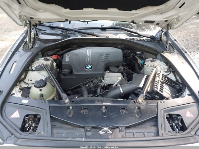 46011838 :رقم المزاد ، WBAXG5C52CDX01633 vin ، 2012 Bmw 528i مزاد بيع